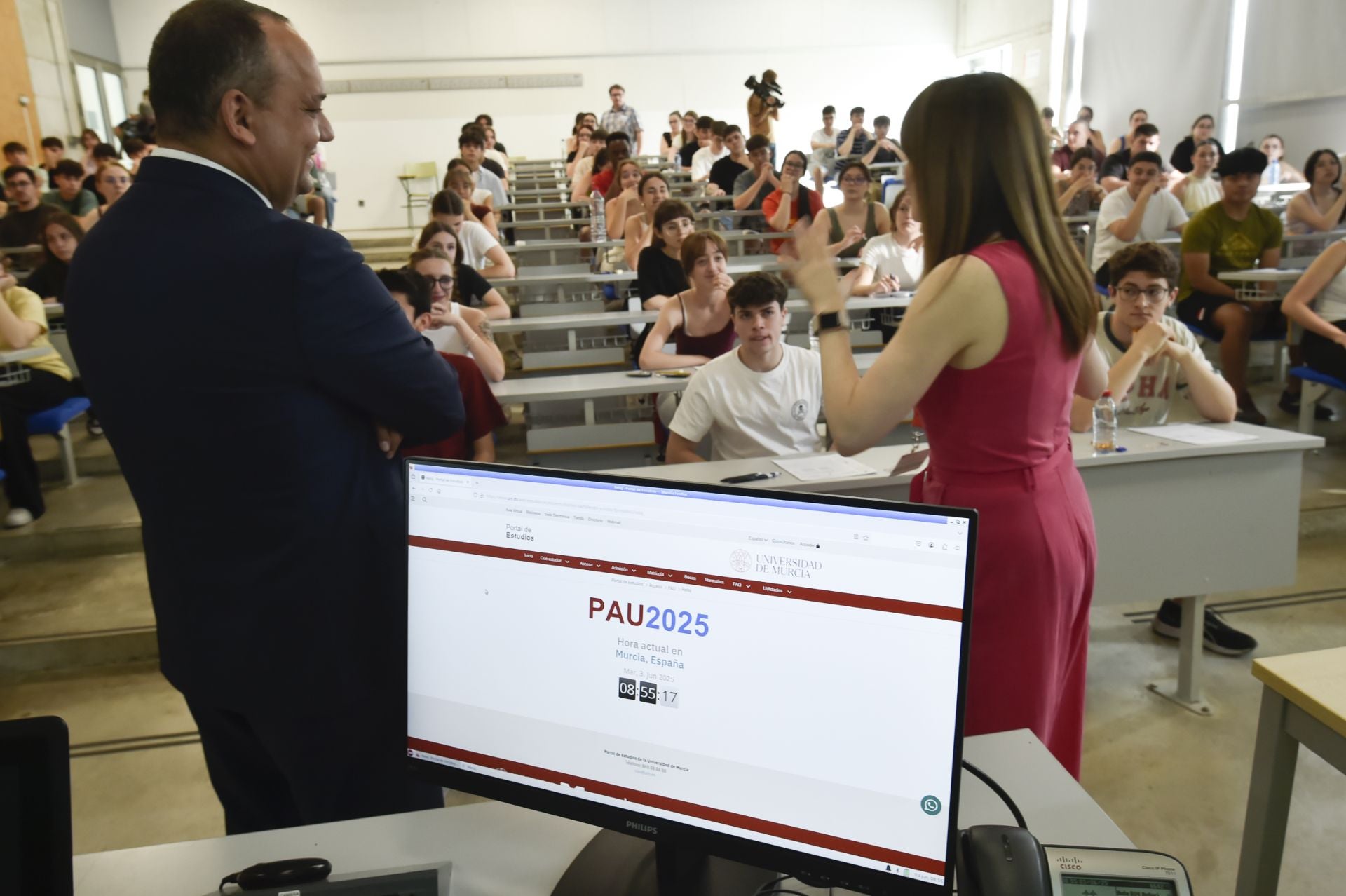 Los alumnos de la Región de Murcia afrontan los primeros exámenes de la PAU, en imágenes