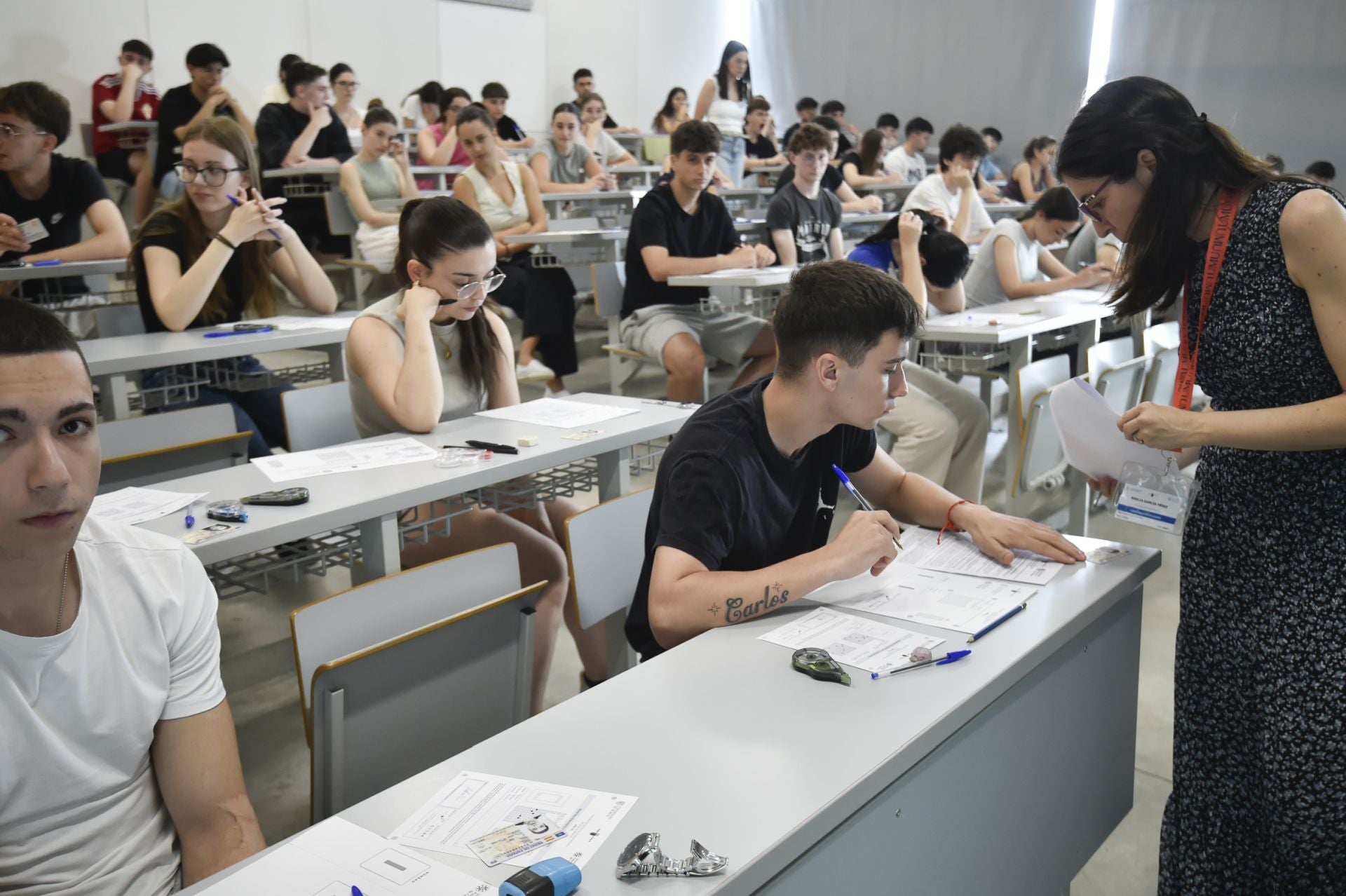 Los alumnos de la Región de Murcia afrontan los primeros exámenes de la PAU, en imágenes