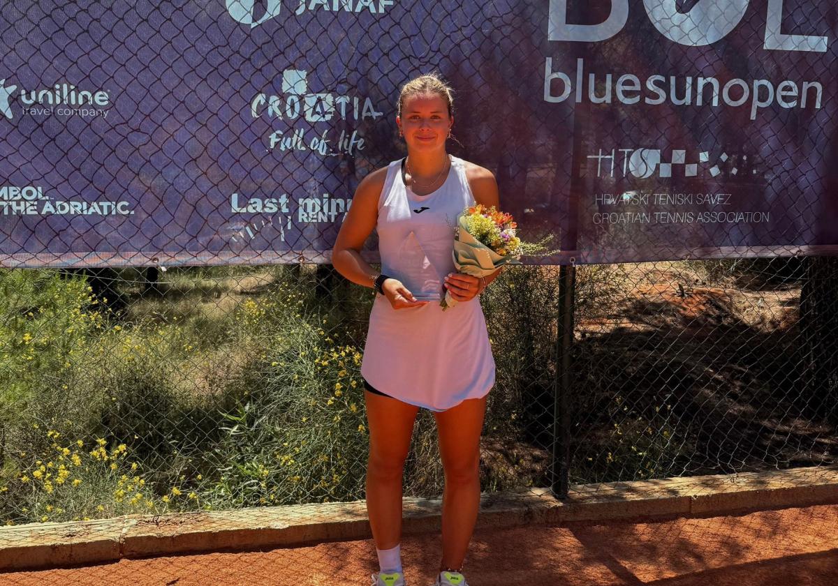 Ariana Geerlings, tras ganar el torneo de Bol (Croacia).