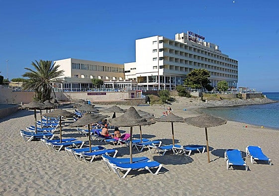 Imagen de achivo del hotel Galúa de La Manga.