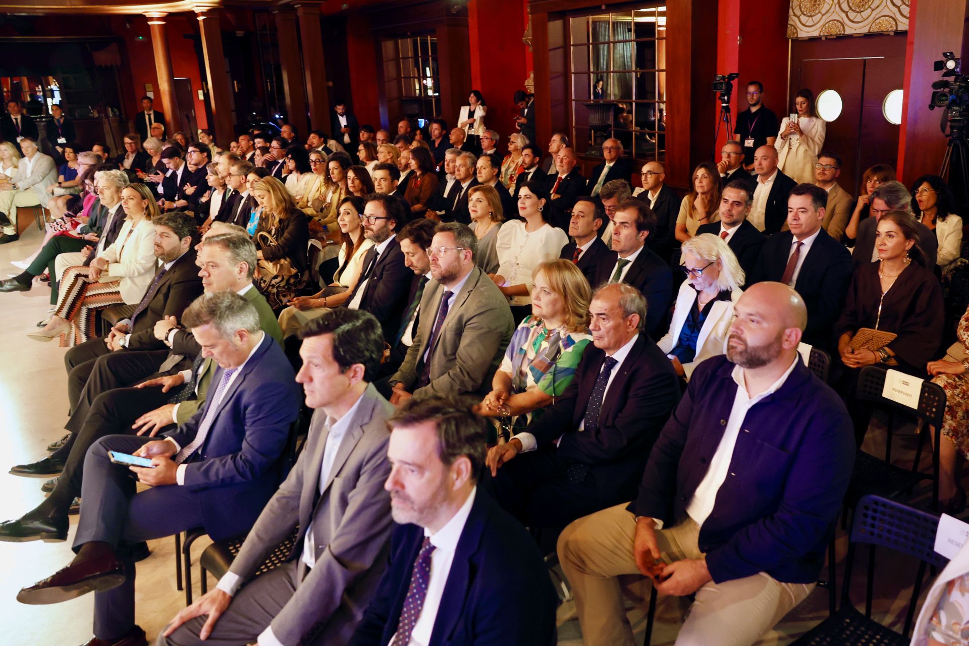 Las imágenes de la presentación de Región de Talentos en el Teatro Real de Madrid