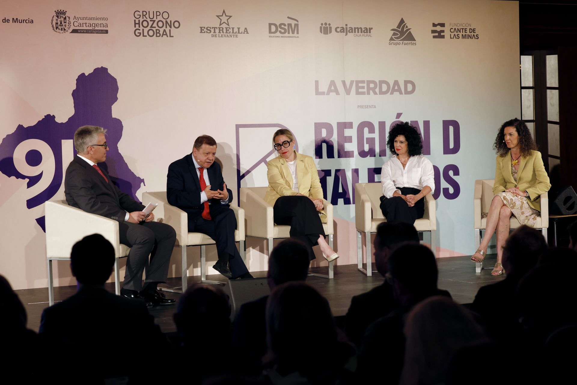 Las imágenes de la presentación de Región de Talentos en el Teatro Real de Madrid