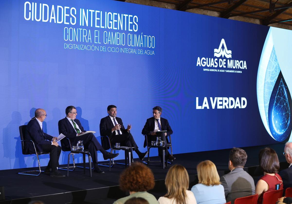El foro Ciudades inteligentes contra el cambio climático, en imágenes | La Verdad