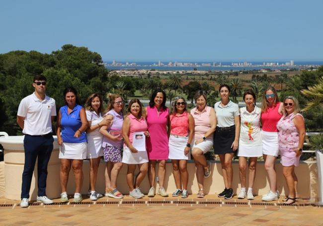 Las ganadoras de la competicion.