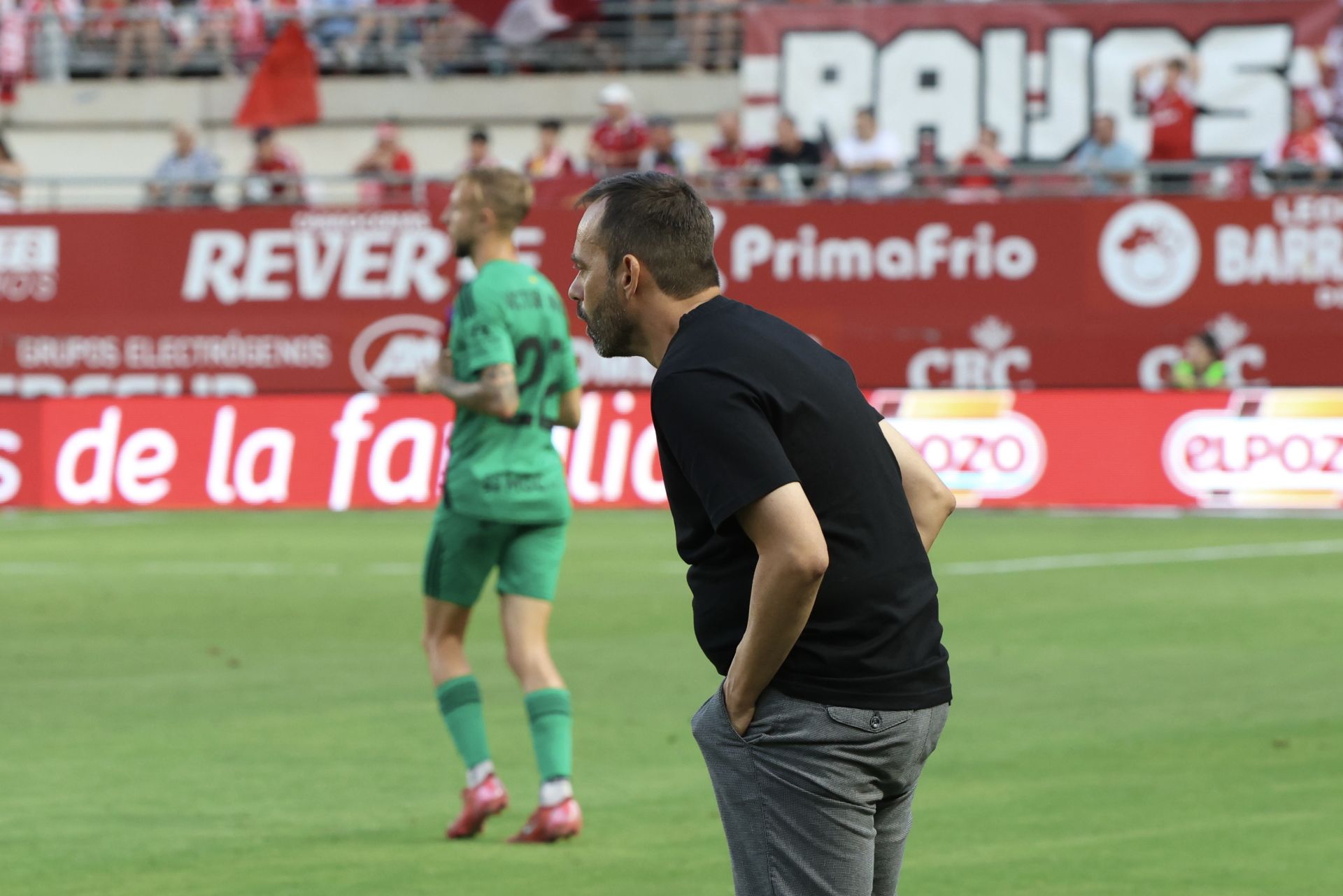 La derrota del Real Murcia frente al Nàstic, en imágenes