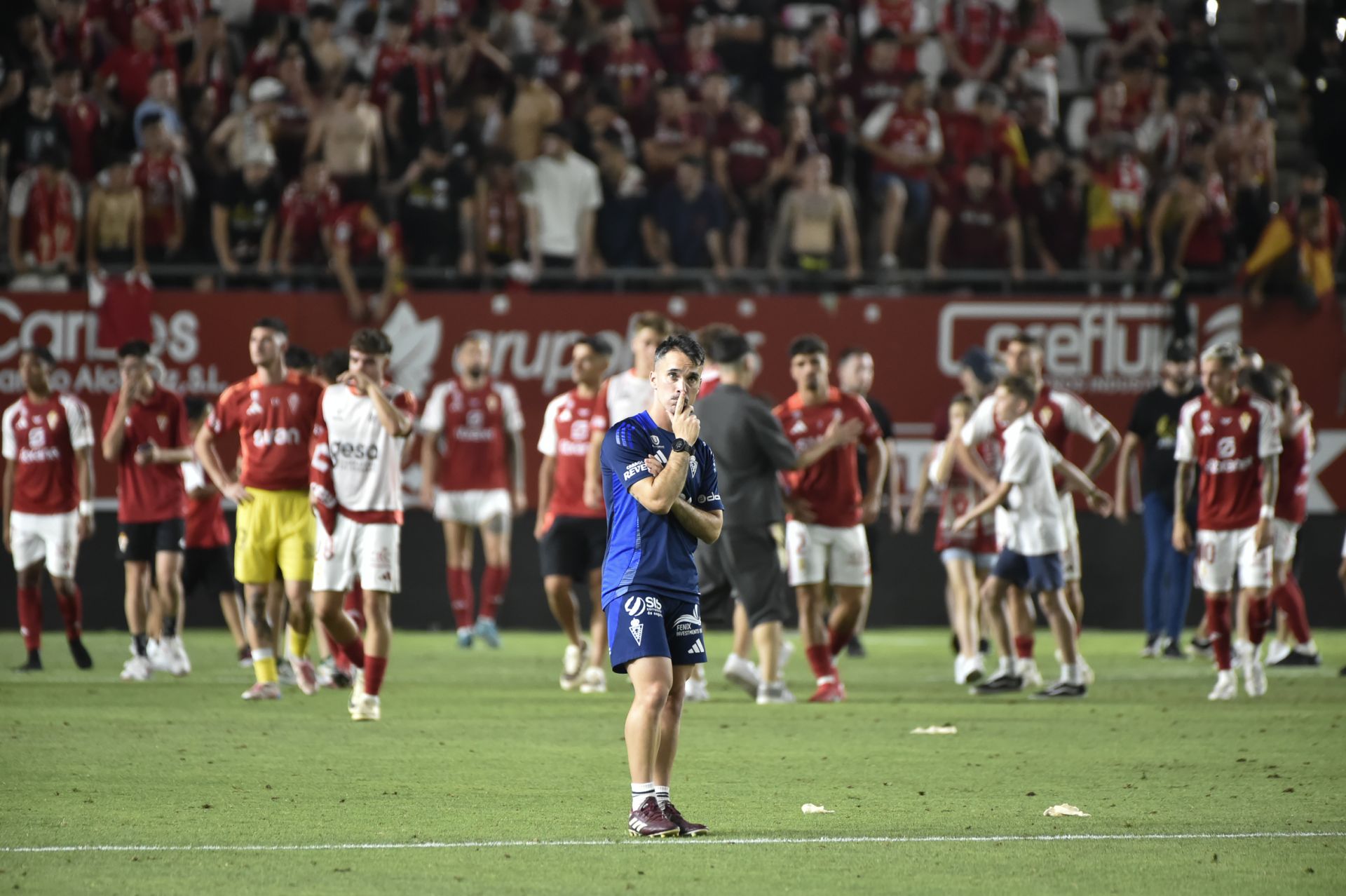 La derrota del Real Murcia frente al Nàstic, en imágenes