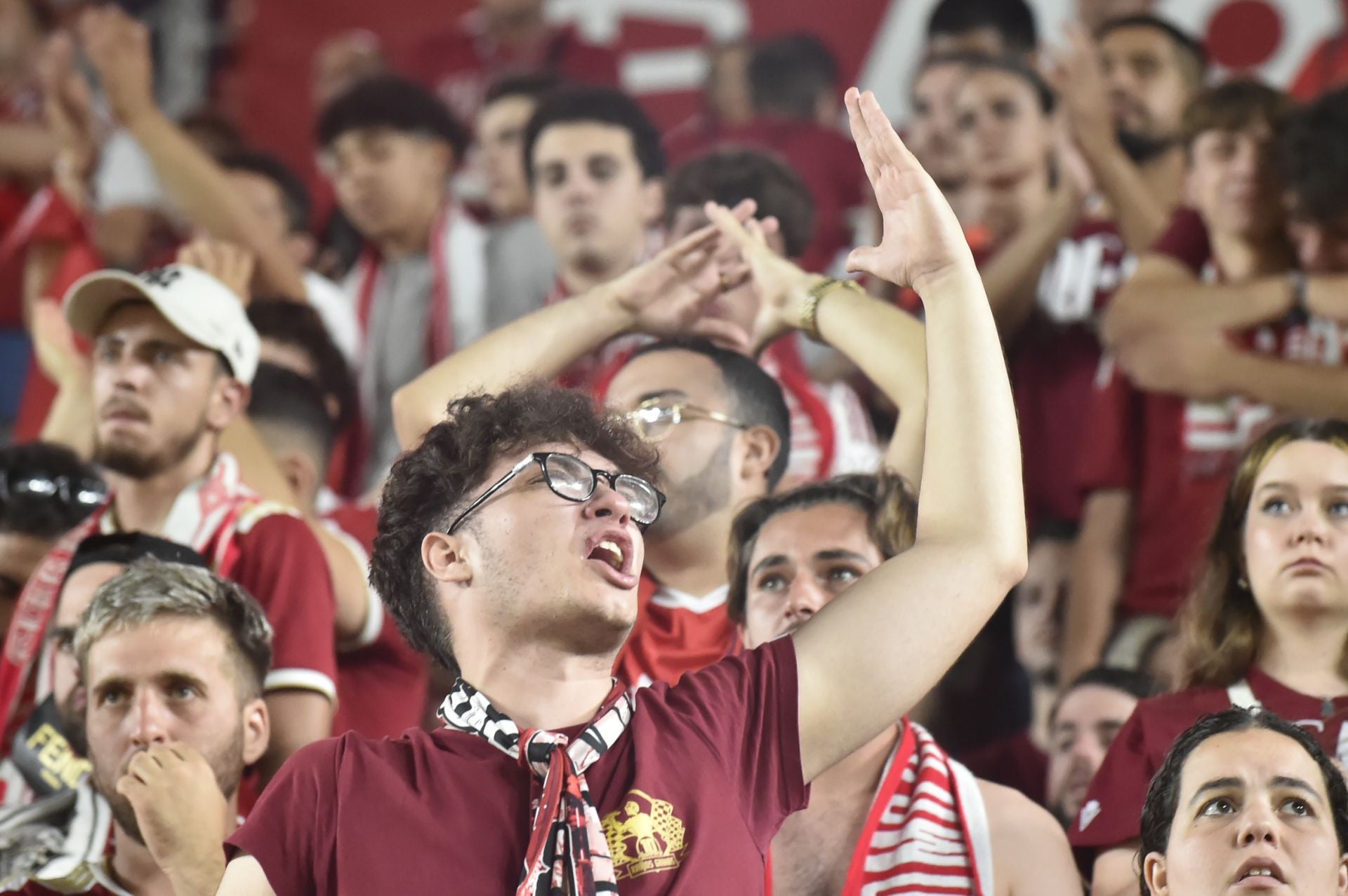 La derrota del Real Murcia frente al Nàstic, en imágenes