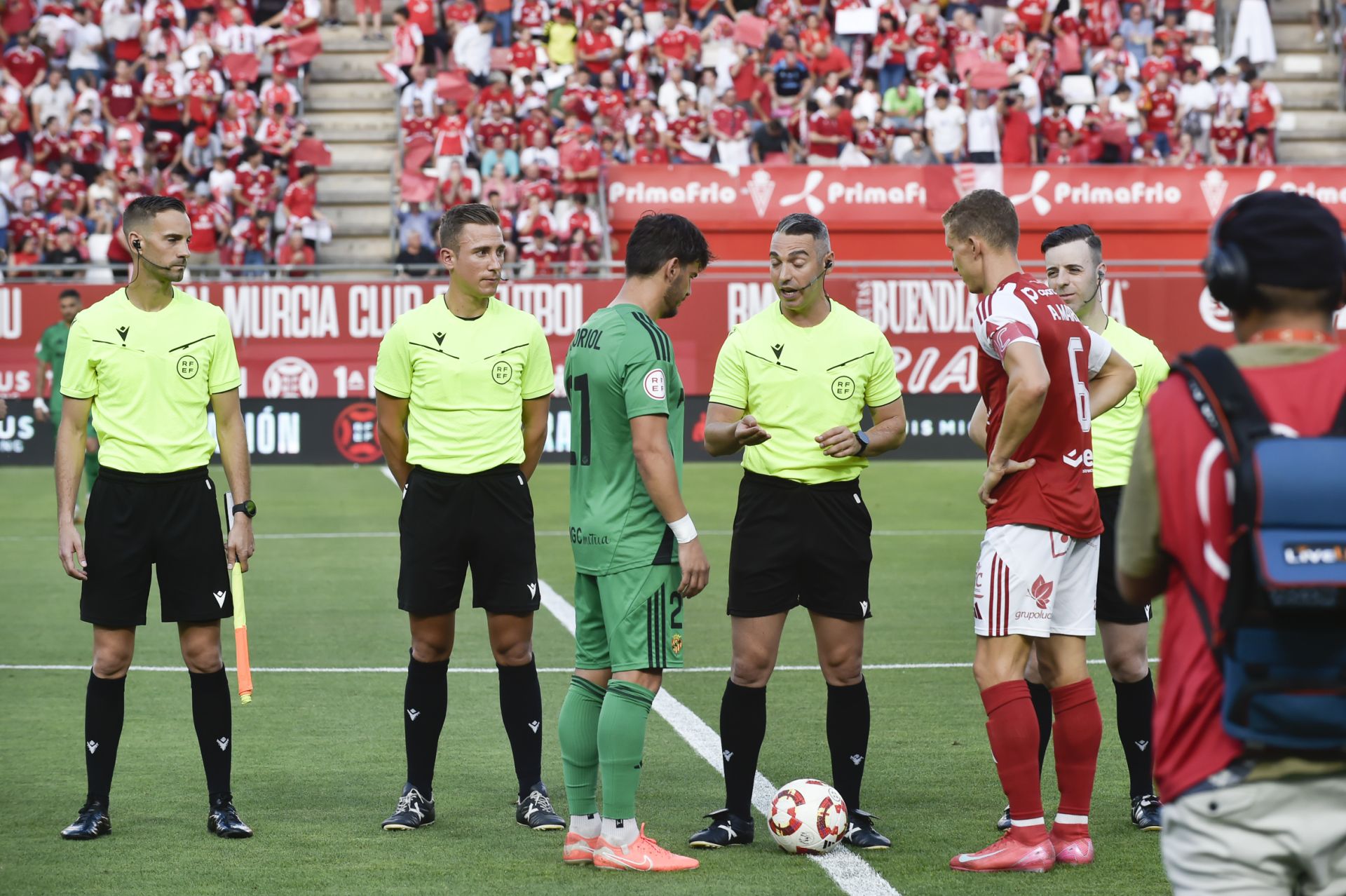 La derrota del Real Murcia frente al Nàstic, en imágenes