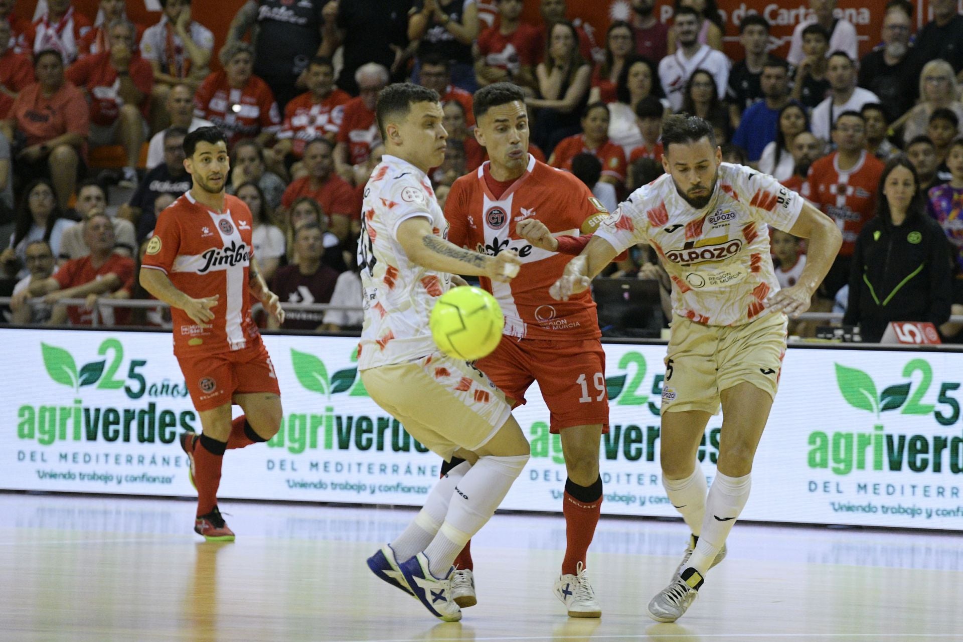 La victoria del Jimbee Cartagena contra ElPozo Murcia, en imágenes