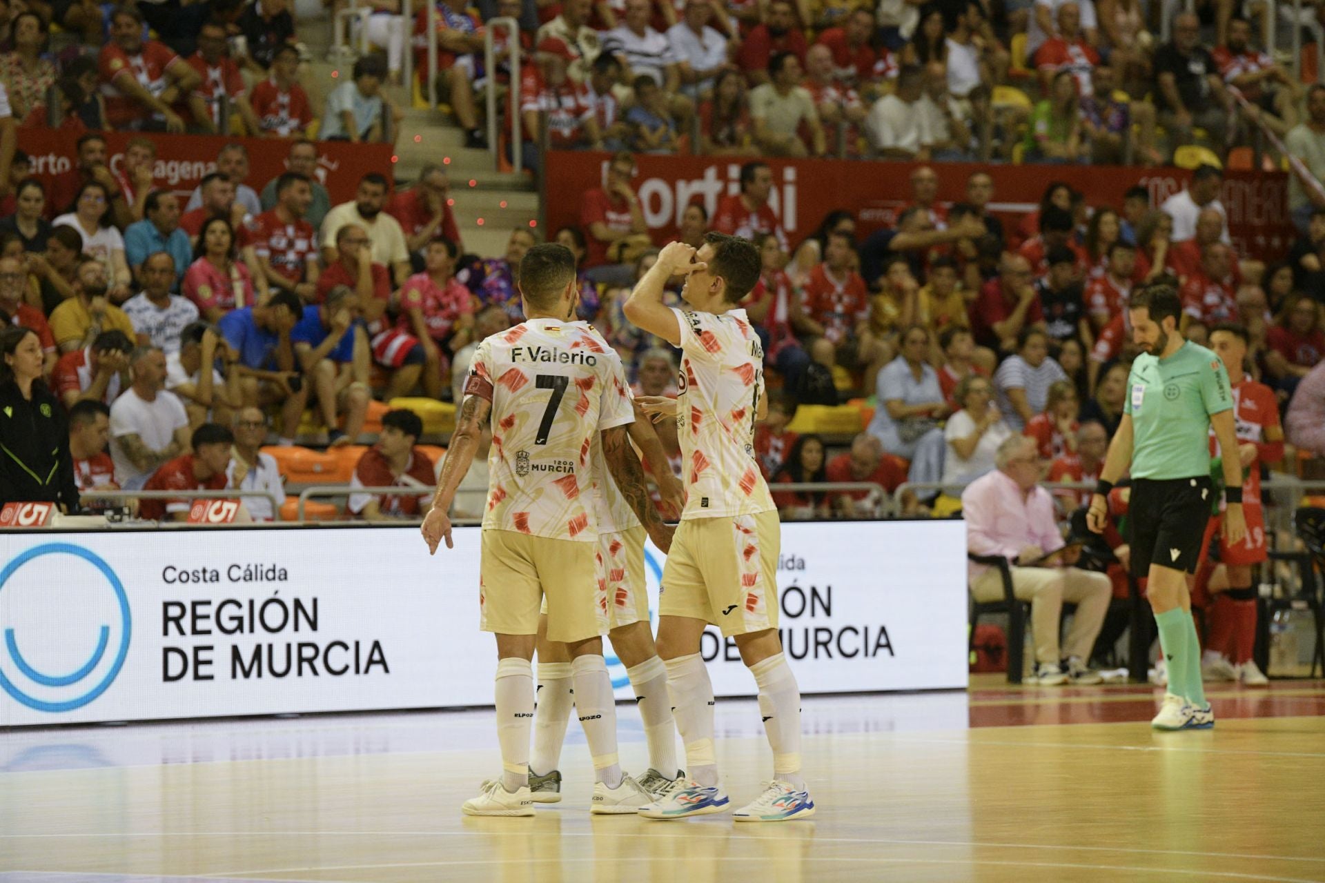 La victoria del Jimbee Cartagena contra ElPozo Murcia, en imágenes