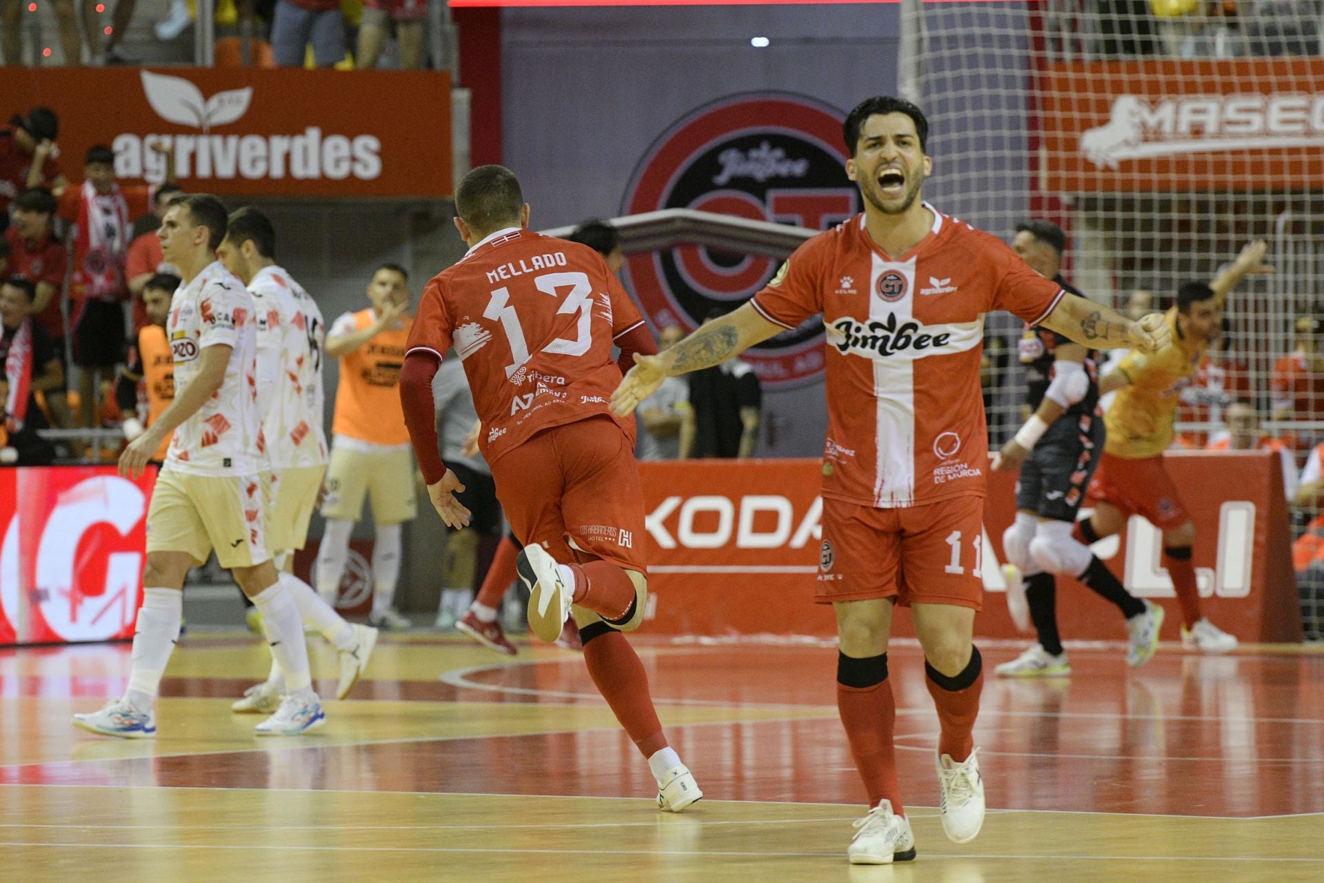 La victoria del Jimbee Cartagena contra ElPozo Murcia, en imágenes