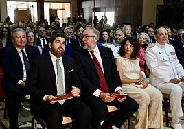 López Miras y Víctor Martínez, en el acto institucional del pasado año, celebrado en Santomera.