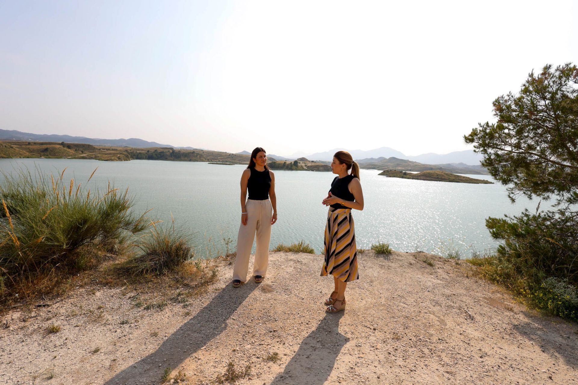 El entorno del pantano de Puentes de Lorca, en imágenes