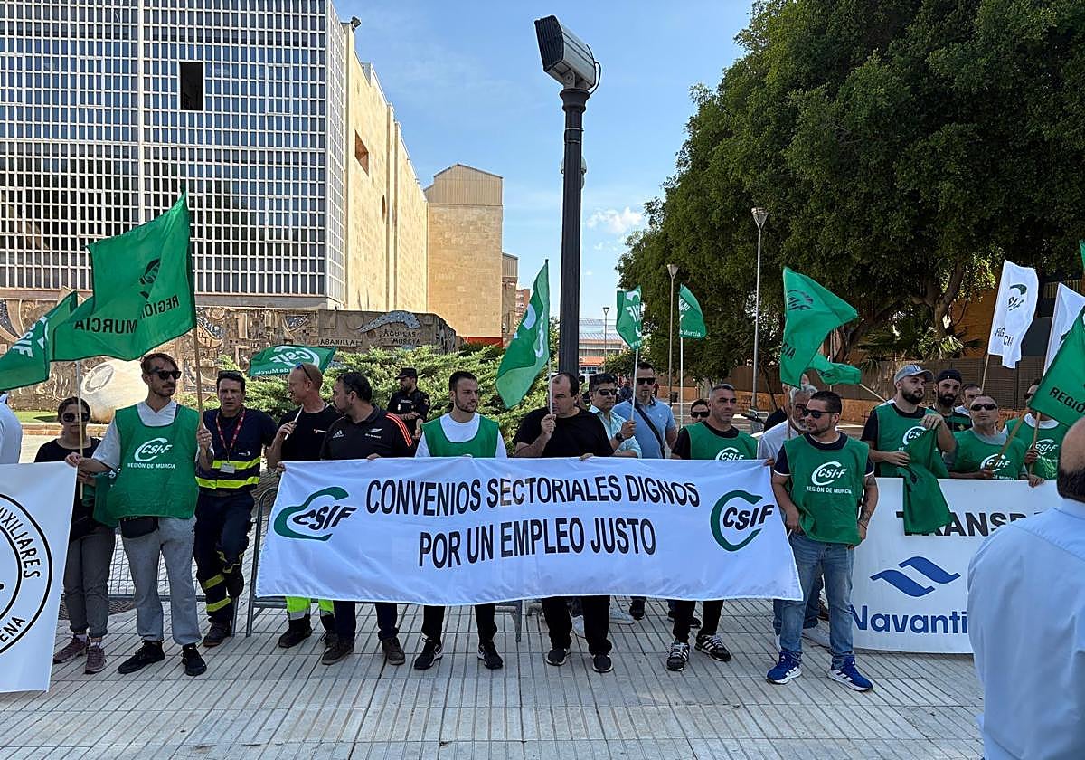 Protesta del sindicato CSIF en Cartagena.