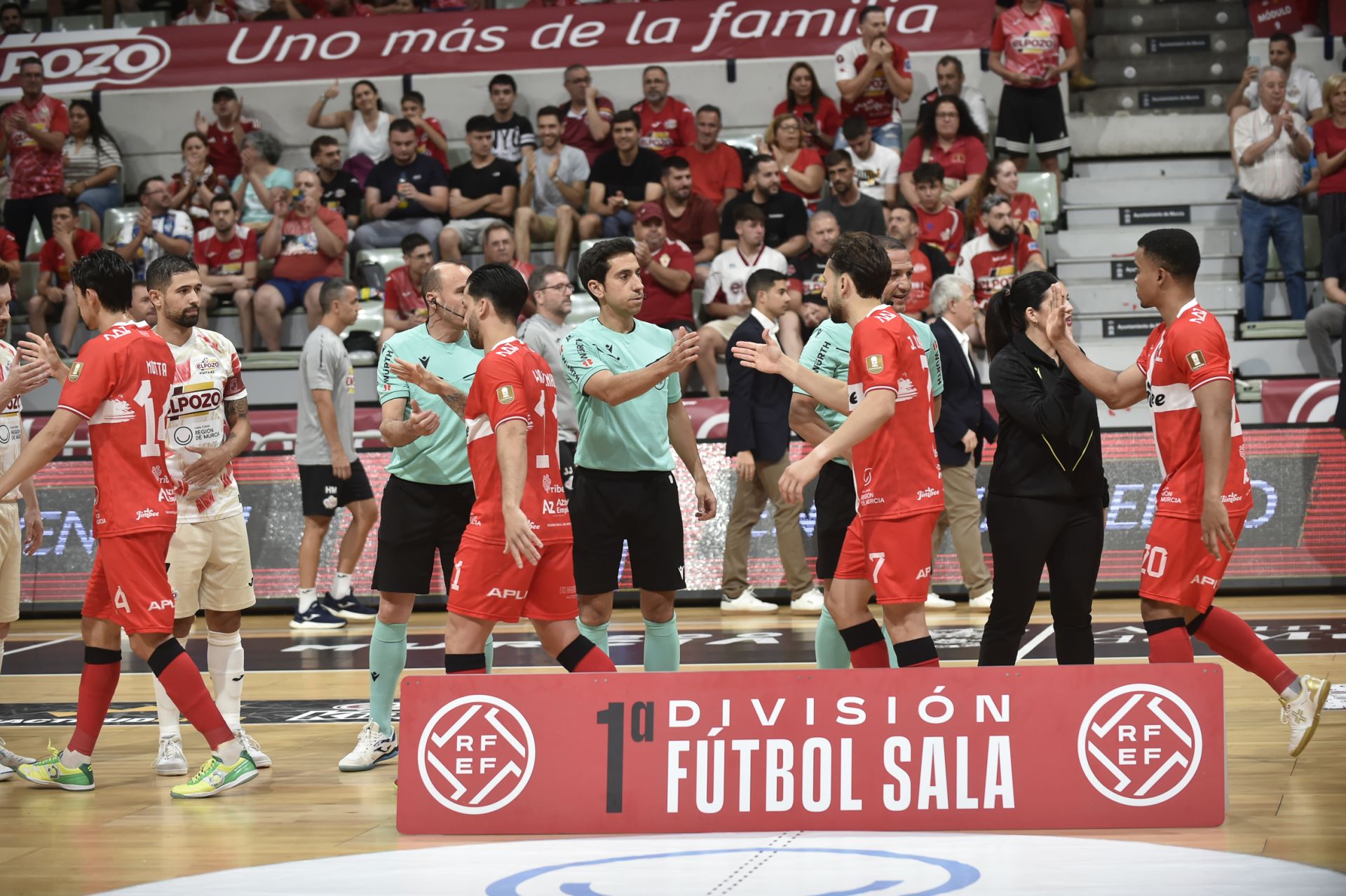 Las imágenes de ElPozo - Jimbee (3-2)