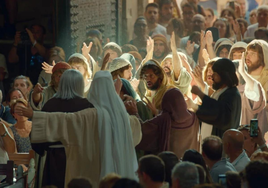 Fotograma del largometraje documental 'La festa' que hoy se podrá ver en los cines Centrofama.