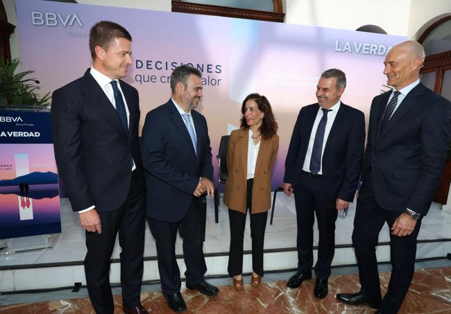 Julio Balibrea, Álvaro Manteca, Lucía Gutiérrez, Ángel Fernández y Ximo Raga.
