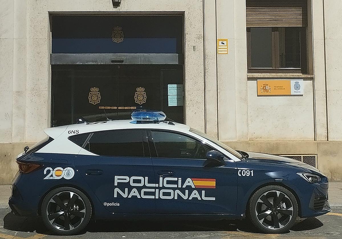 Un vehículo de la Policía Nacional, en una imagen de archivo.