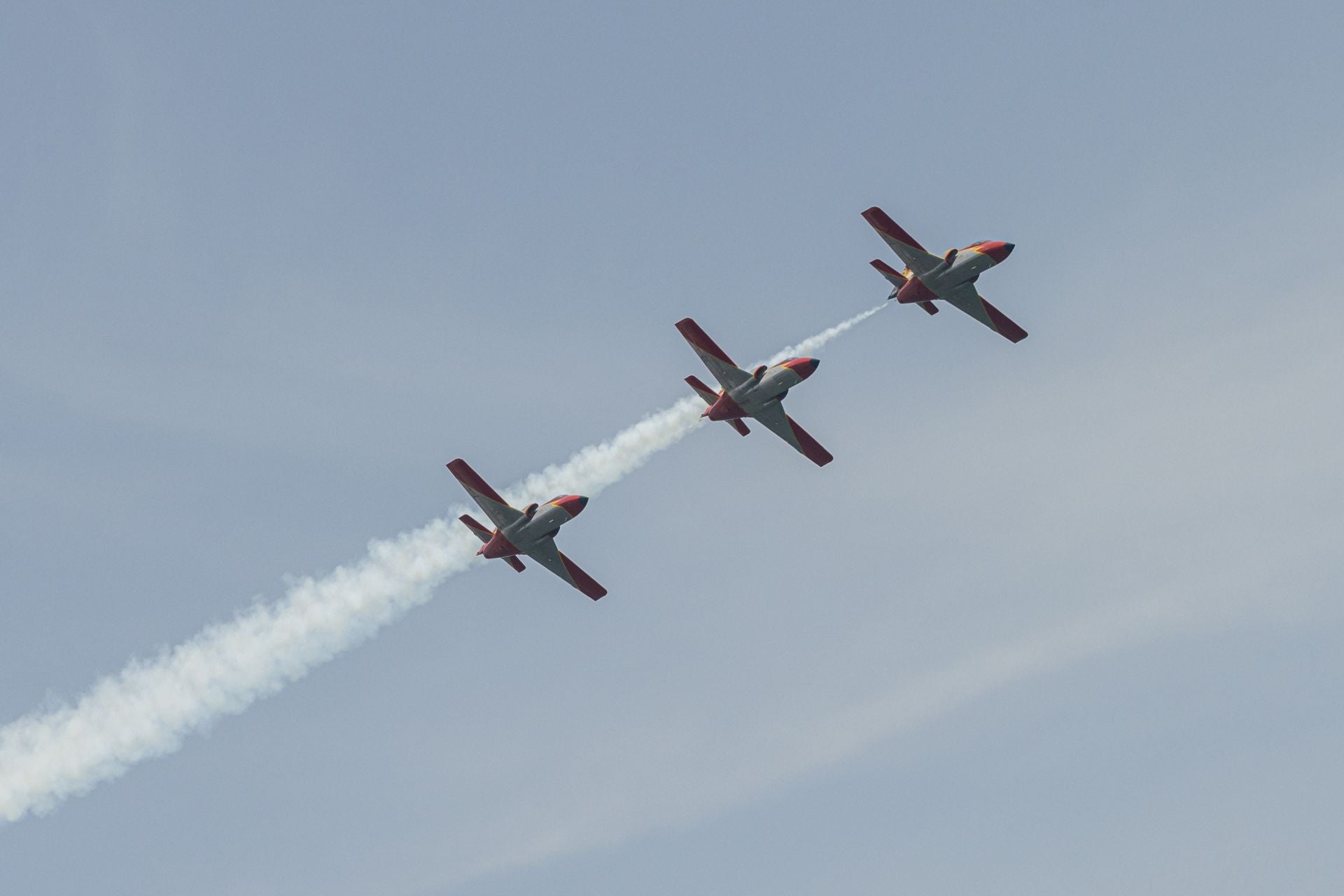 En imágenes, la exhibición aérea en el festival Aire 25 de San Javier