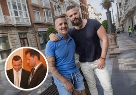 Manuel Reche y José María Plazuelo, el pasado viernes, en el centro de Cartagena. A la izquierda, una imagen de su boda.