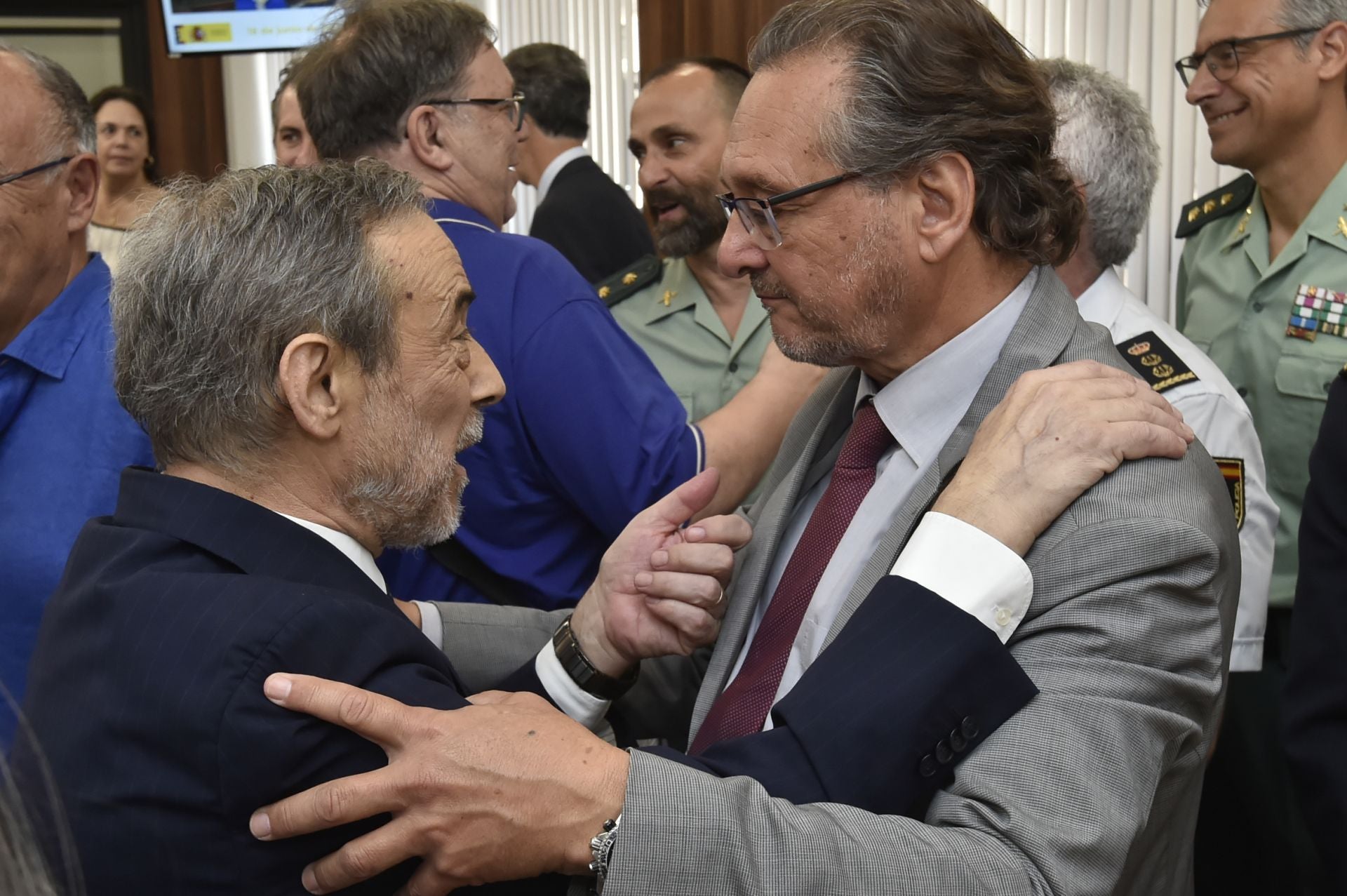 La entrega de medallas de la Orden del Mérito Civil e Isabel la Católica, en imágenes