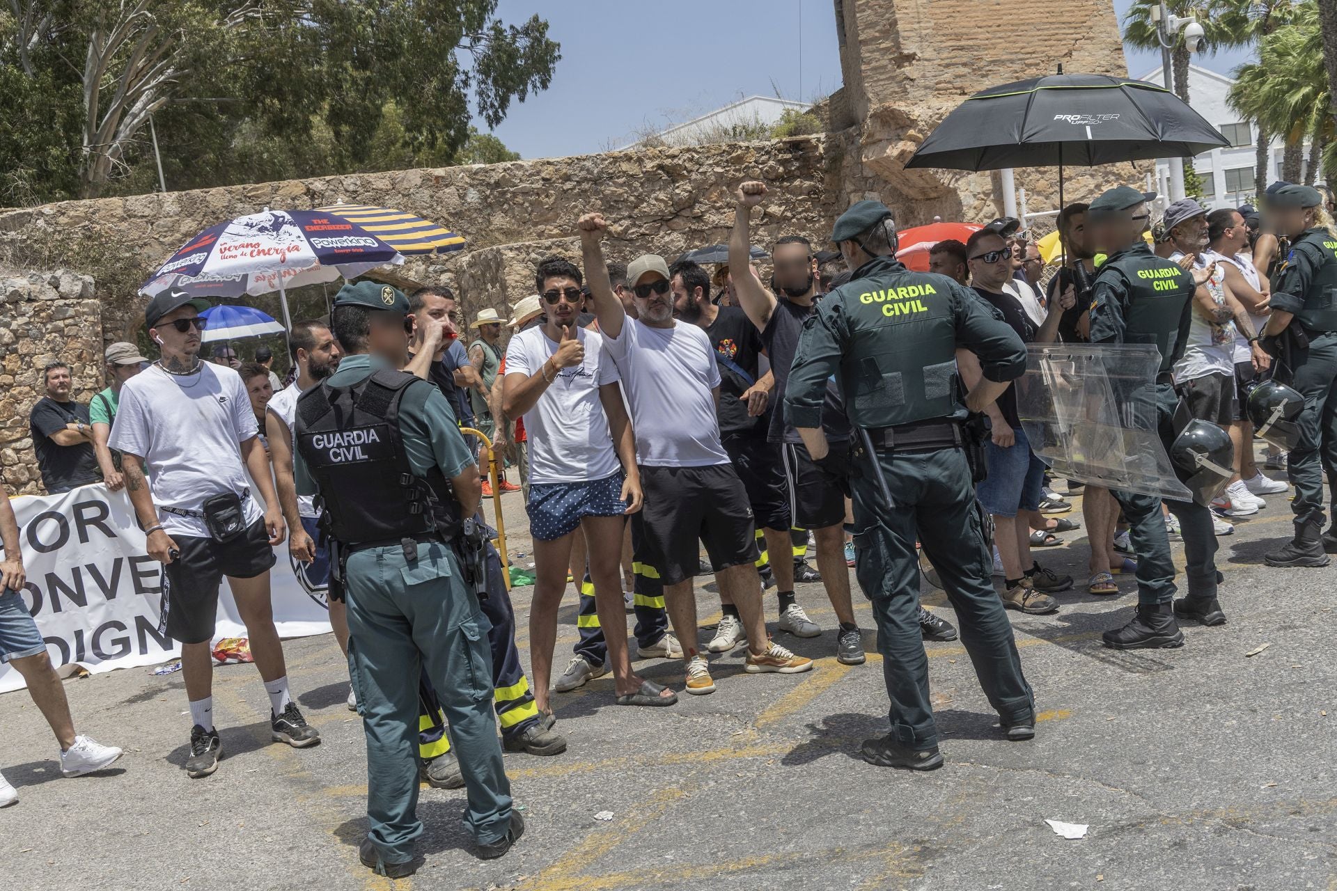 La protesta de los trabajadores de Navantia, en imágenes