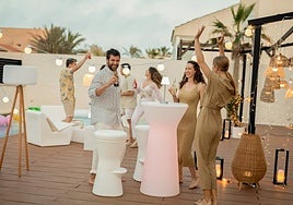 La línea Circoolar by Newgarden emplea plásticos reciclados recogidos del mar, dándoles una segunda vida en forma de productos de diseño.