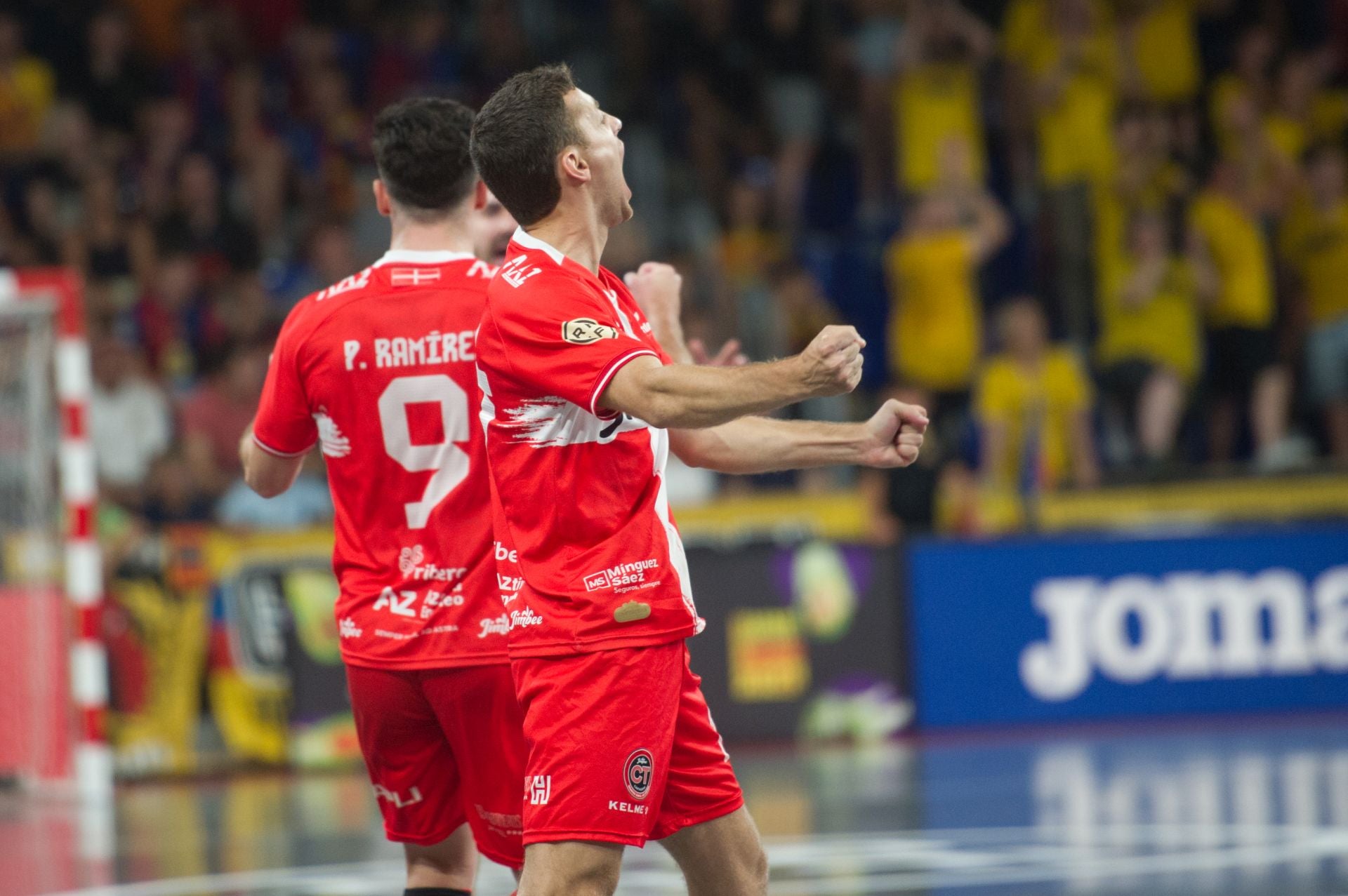 Las imágenes del Barcelona-Jimbee (2-3)