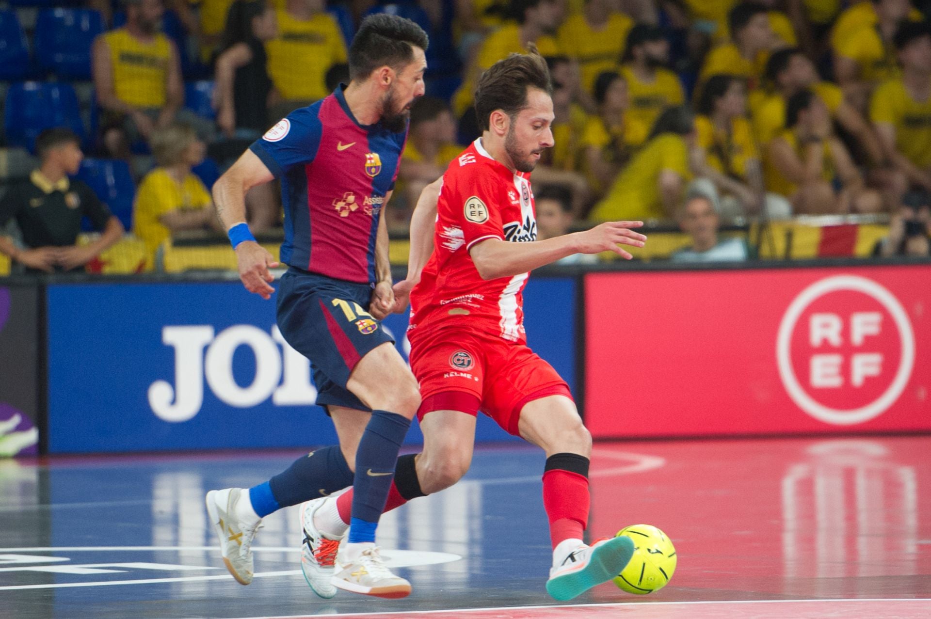 Las imágenes del Barcelona-Jimbee (2-3)