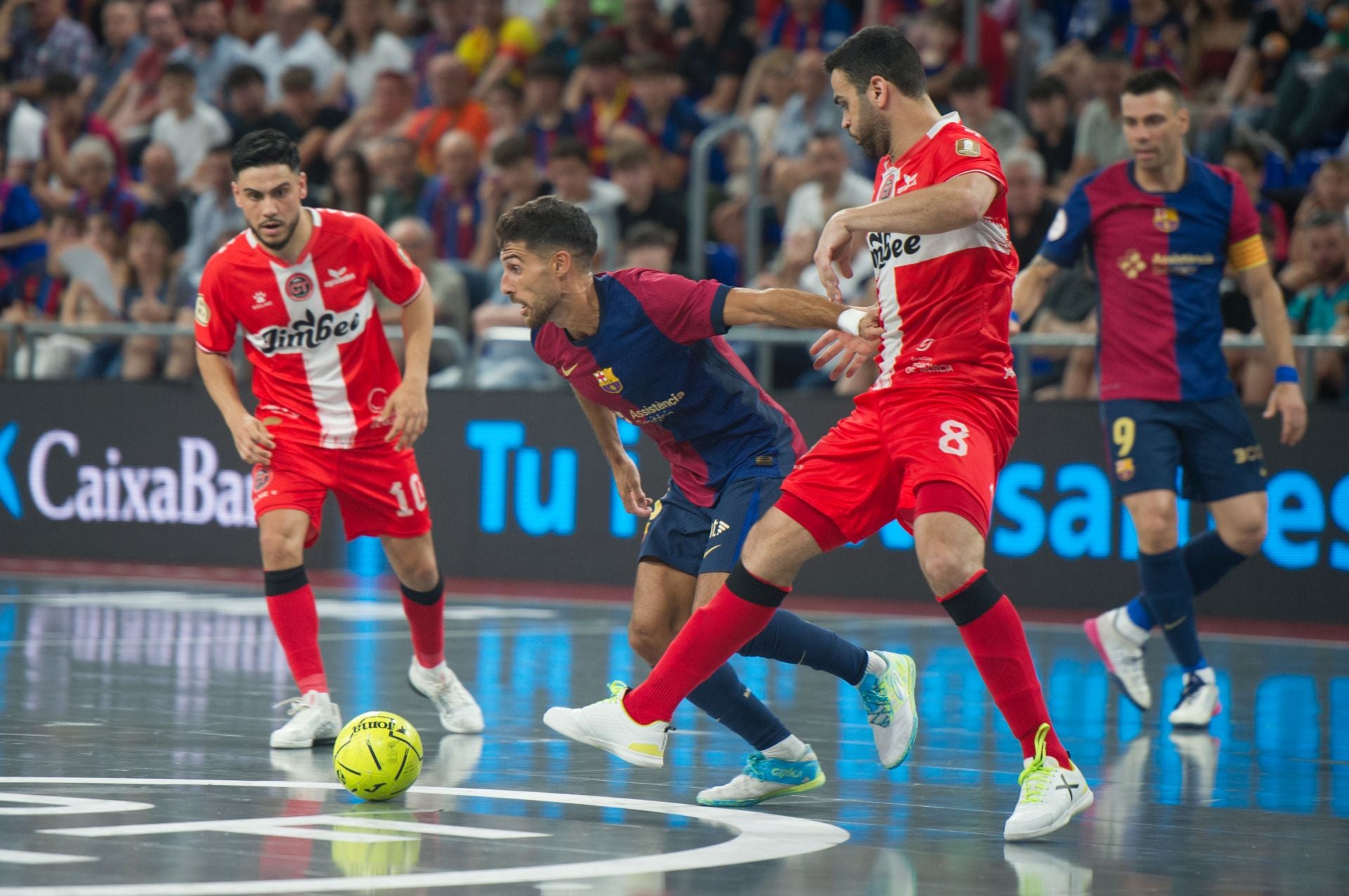 Las imágenes del Barcelona-Jimbee (2-3)