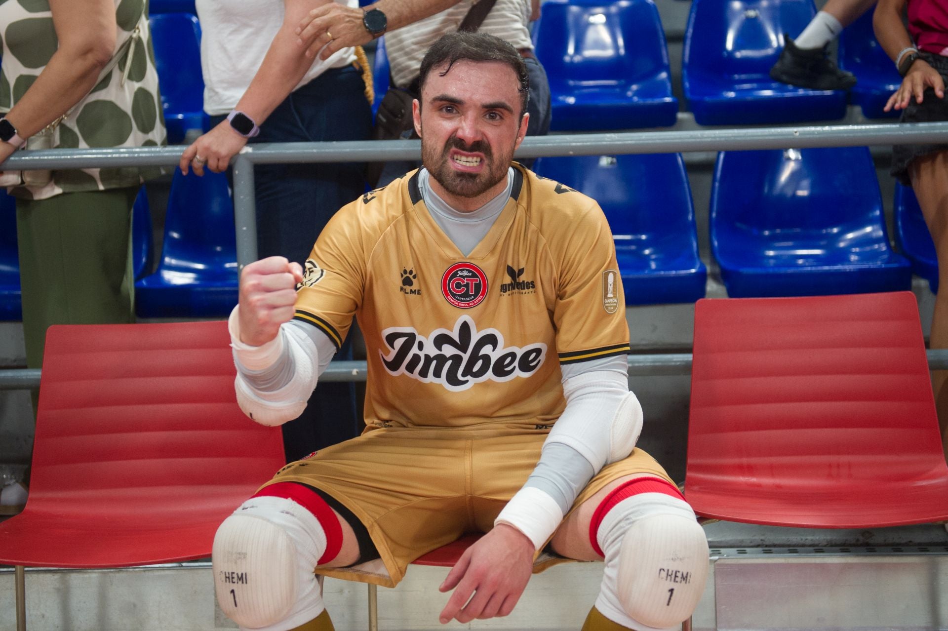 Las imágenes del Barcelona-Jimbee (2-3)