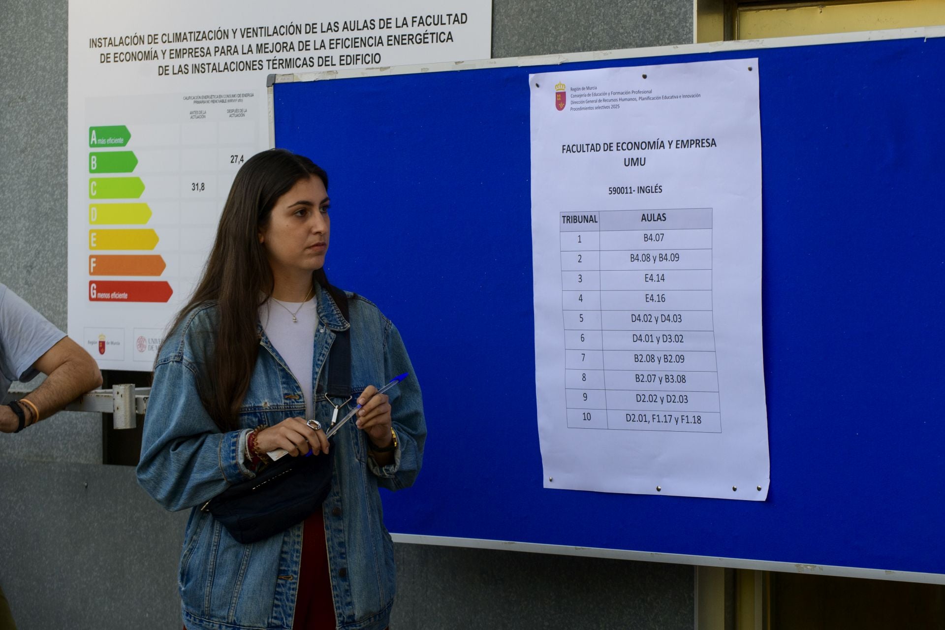 El primer examen de las oposiciones a Secundaria, en imágenes