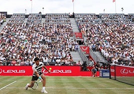 Dejada de Carlos Alcaraz en la final de este domingo ante Jiri Lehecka, disputada en la pista Andy Murray del Queen's Club de Londres.