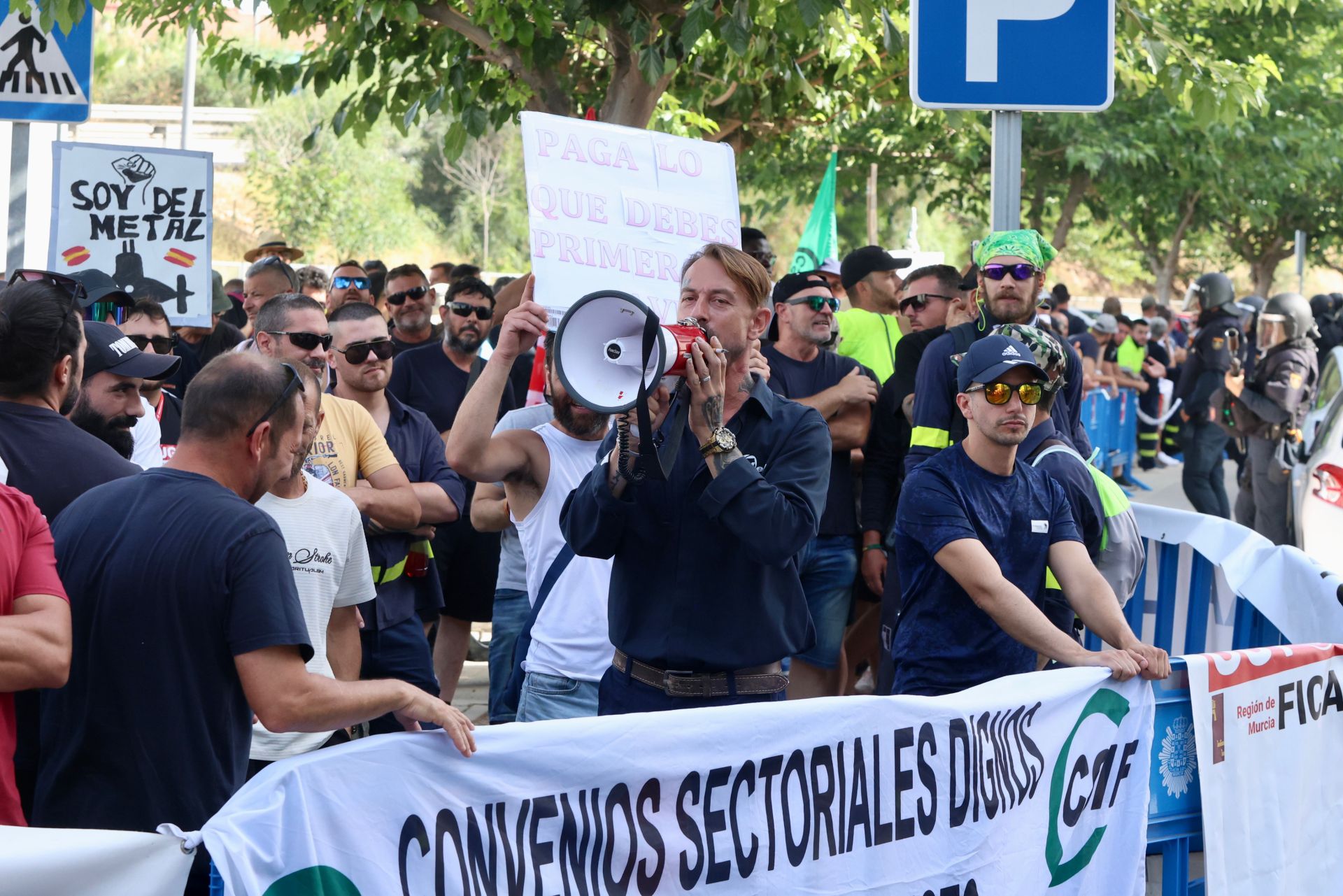 La protesta de los trabajadores de Navantia en la Fremm, en imágenes