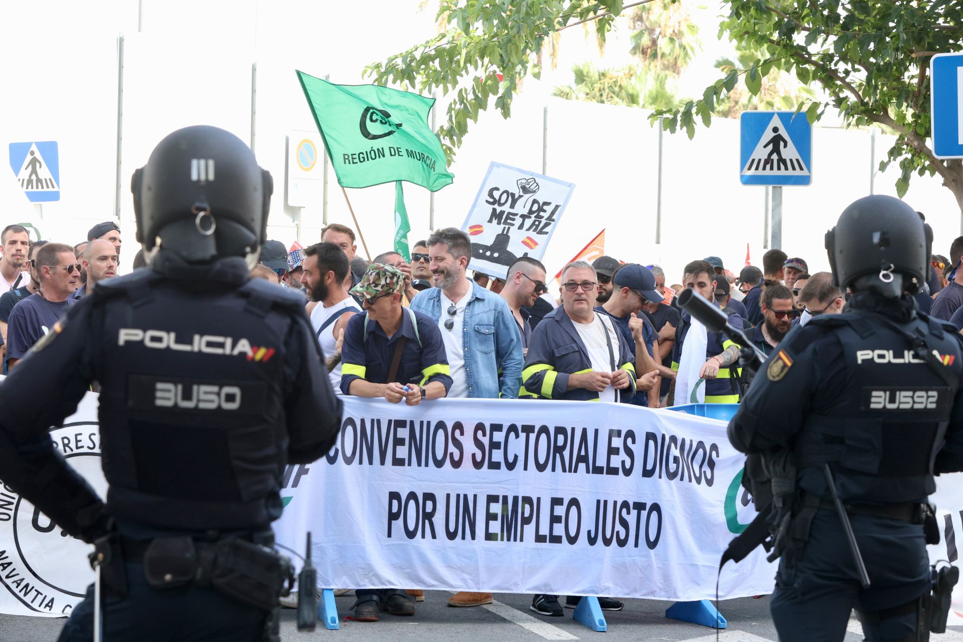 La protesta de los trabajadores de Navantia en la Fremm, en imágenes