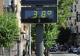 Un termómetro de Murcia, en una imagen de archivo.