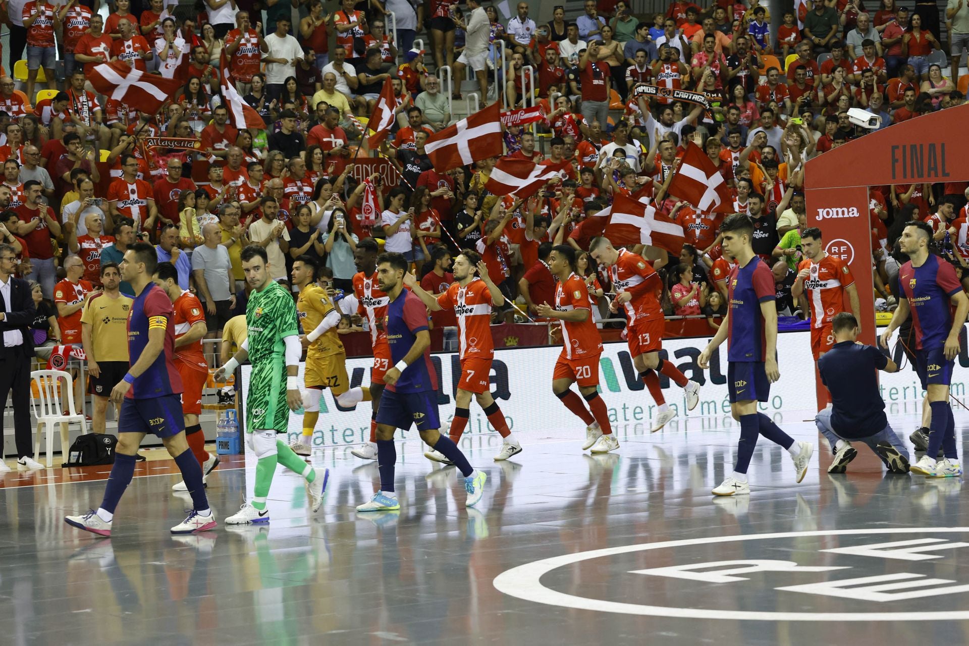 La victoria del Jimbee ante el Barcelona, en imágenes