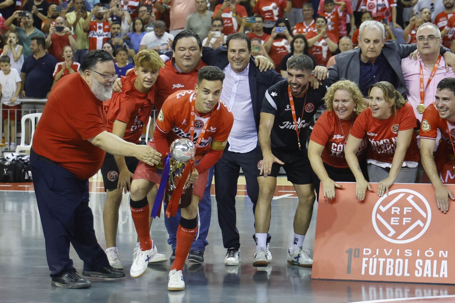 La victoria del Jimbee ante el Barcelona, en imágenes