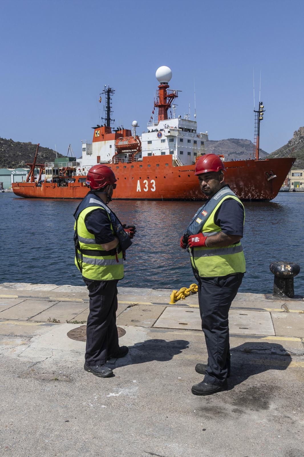 El regreso del Hespérides a Cartagena, en imágenes