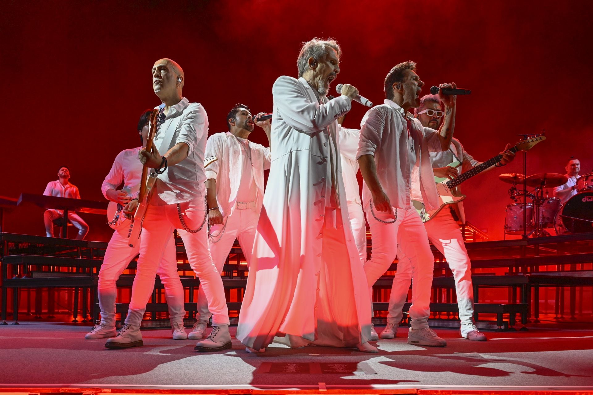 En imágenes, concierto de Miguel Bosé en la Plaza de Toros de Murcia
