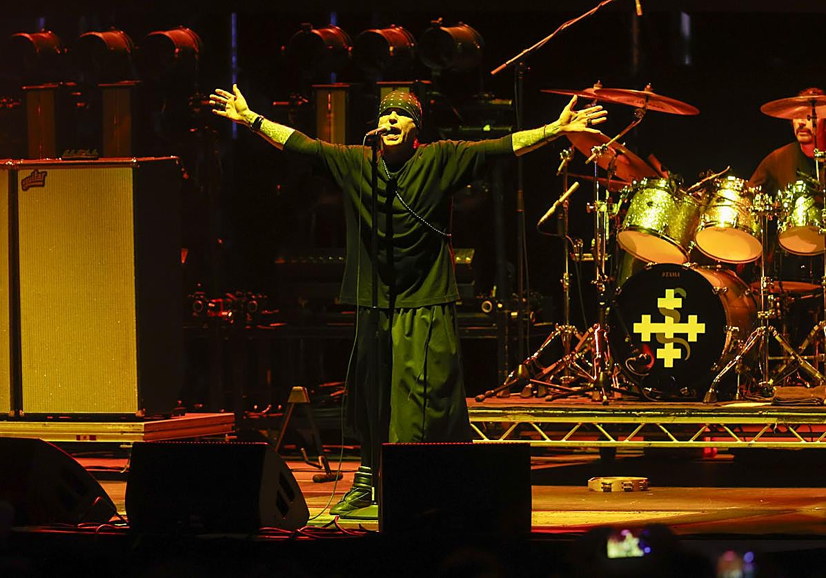 The Cult, el grupo liderado por el excéntrico cantante Ian Astbury, este sábado sobre el escenario del Rock Imperium.