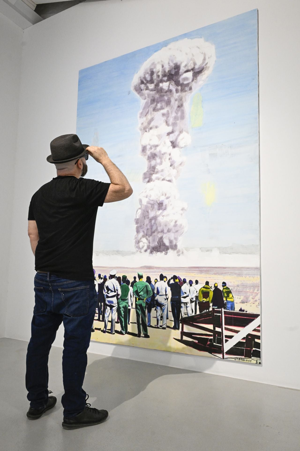 En imágenes, Manuel Pérez expone &#039;Llueve fuego&#039; en el Centro Párraga