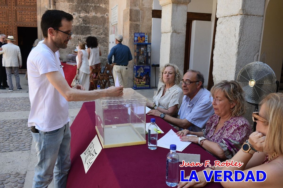 Imágenes de la elección de Jesús López Baquero como hermano mayor de la Vera Cruz de Caravaca