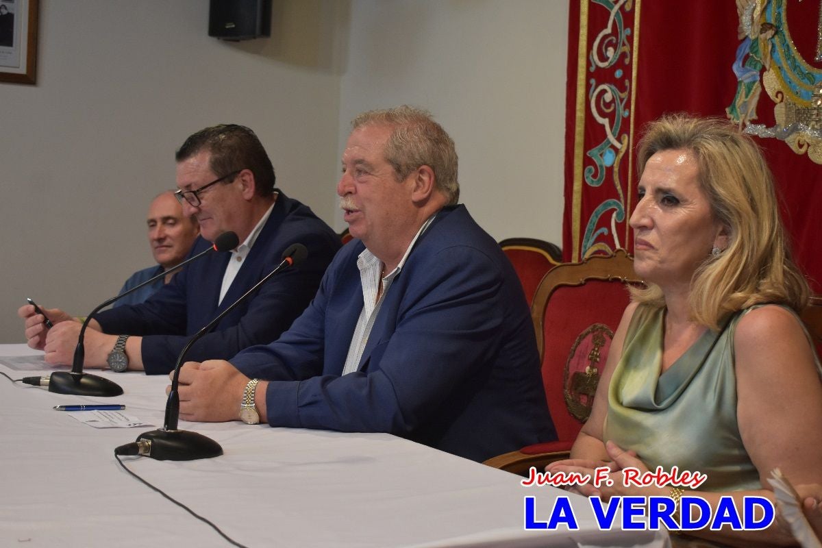 Imágenes de la elección de Jesús López Baquero como hermano mayor de la Vera Cruz de Caravaca