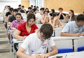 La convocatoria extraordinaria de la PAU, en imágenes
