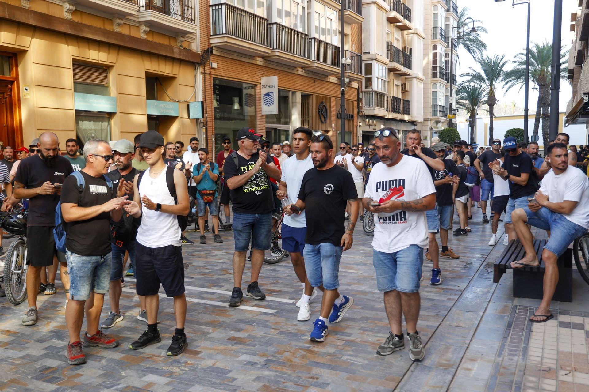 La protesta de los trabajadores de Navantia en Cartagena, en imágenes