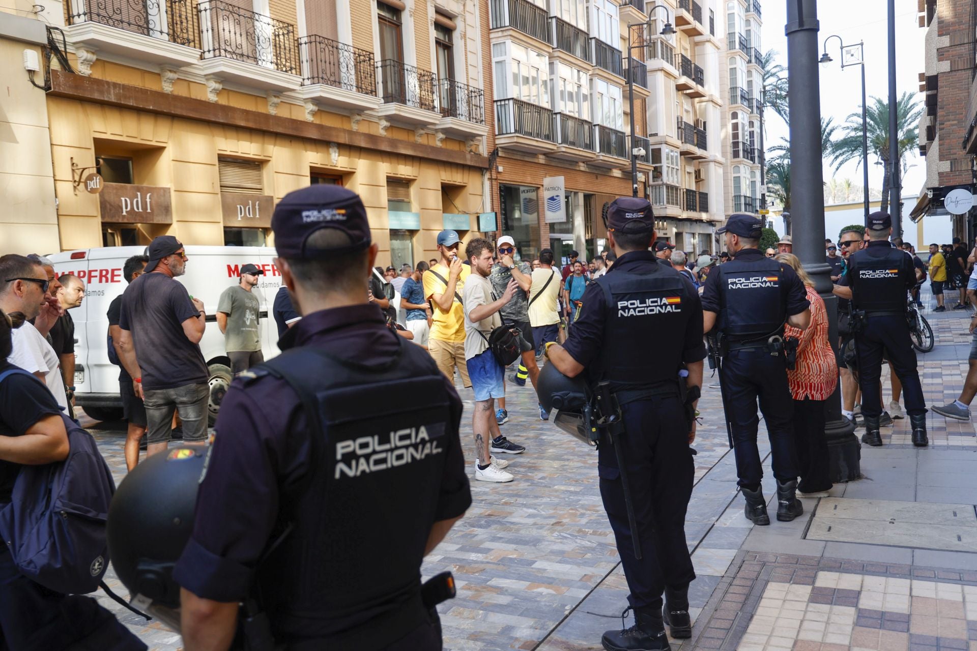 La protesta de los trabajadores de Navantia en Cartagena, en imágenes