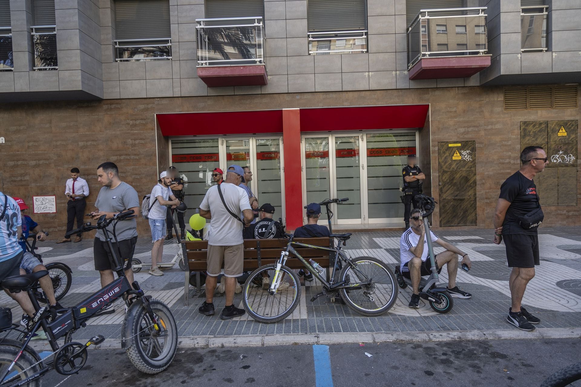 La protesta de los trabajadores de Navantia en Cartagena, en imágenes