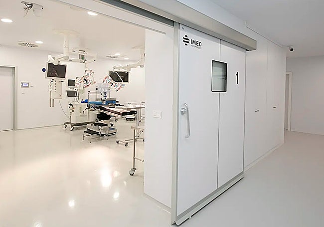 Uno de los quirófanos de IMED Virgen de la Fuensanta.