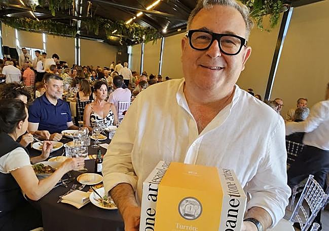 Raúl Asencio. Su panetone fue uno de los premios más sabrosos de 'El Soledad'.